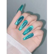 Luminous Cold Jade Cat Eye Gel Nail Polish