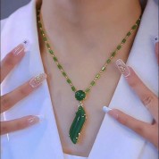 Fashionable Beauty Waist Jade Necklace