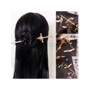 Elegant Golden Safety Pendant Hair Stick