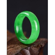 Elegant Green Jade Ring For All Genders