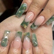 Elegant Square Jade Green False Nails Set