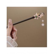 Elegant Pink Jade Flower Hair Stick