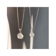 Luxurious White Jade Pendant Necklace