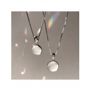 Luxurious White Jade Pendant Necklace