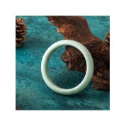 Natural Jade Bracelet: Fashionable & Minimalist