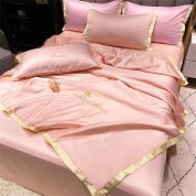 Luxurious Silk Polyester Summer Quilt