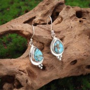 Exquisite Turquoise Jade Pendant Earrings Set