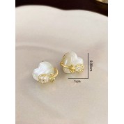 Exquisite Faux Jade Heart Rose Stud Earrings