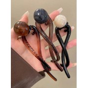 Versatile Pearl Hair Clip For Stylish Updos