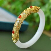 Elegant White Jade Bracelet For Ladies