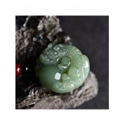 Auspicious Beast Jade Pendant: Timeless Elegance