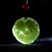 Auspicious Beast Jade Pendant: Timeless Elegance