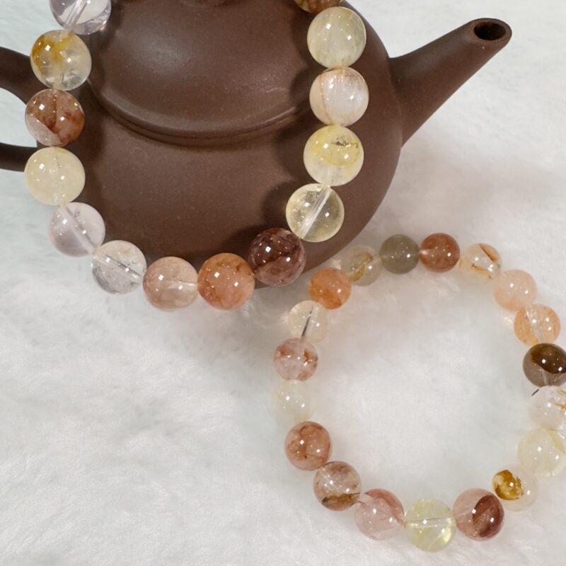 Glue flower bracelet